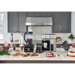 mq7077x lifestyle1 scaled