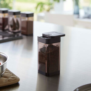 uywbfctcc84nmuubiza3 1000x jpg