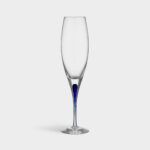 6257414 Intermezzo Champagne Blue Orrefors Erika Lagerbielke PRO 01 1x1 6f2b6f5b 6e5f 4a86 98cc 4e830bfbc08c jpg