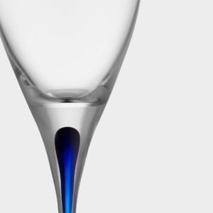 6257418 Intermezzo Wine 32cl Blue Orrefors Erika Lagerbielke PRO 02 3x4 86a2f6b4 e892 481c bd1e 61def057574a jpg