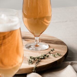 6312002 Beer lager Clear Orrefors Erika Lagerbielke lifestyle 03 jpg