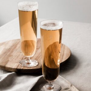 6312003 Beer pils Clear Orrefors Erika Lagerbielke PRO lifestyle 03 jpg