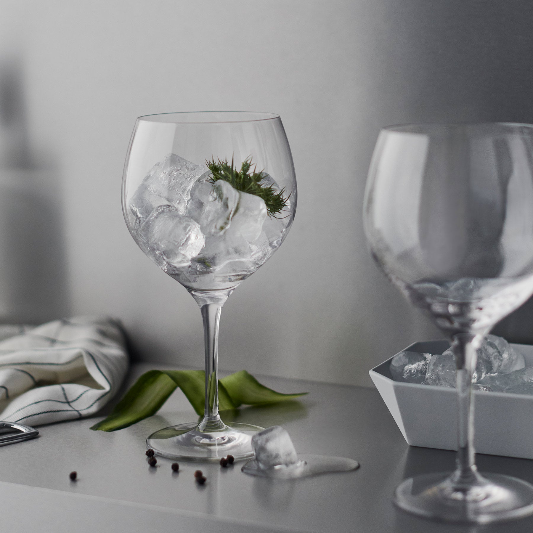 6313001 Gin Tonic drink glass 64cl 4pack Orrefors ENV 04 3×4 d7c35072 e533 4217 b688 85c2726fd3c5 jpg 6313001 Gin Tonic drink glass 64cl 4pack Orrefors ENV 04 3x4 d7c35072 e533 4217 b688 85c2726fd3c5 jpg