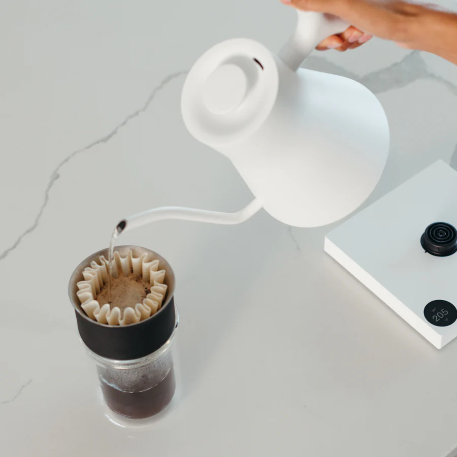 Fellow Pro Stagg EKG Electric Kettle Matte White v4