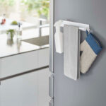 yh1utsraisaheadifqjc 1000x jpg