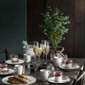 114217BL Plisse Cup Lifestyle 2