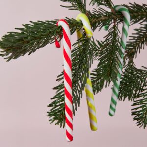 7092420 7092421 7092426 Polka Candy Cane Kosta Boda ENV 02 4x5 3e55b5d0 cb4e 4edf 8fed 2bec433d3f9c jpg